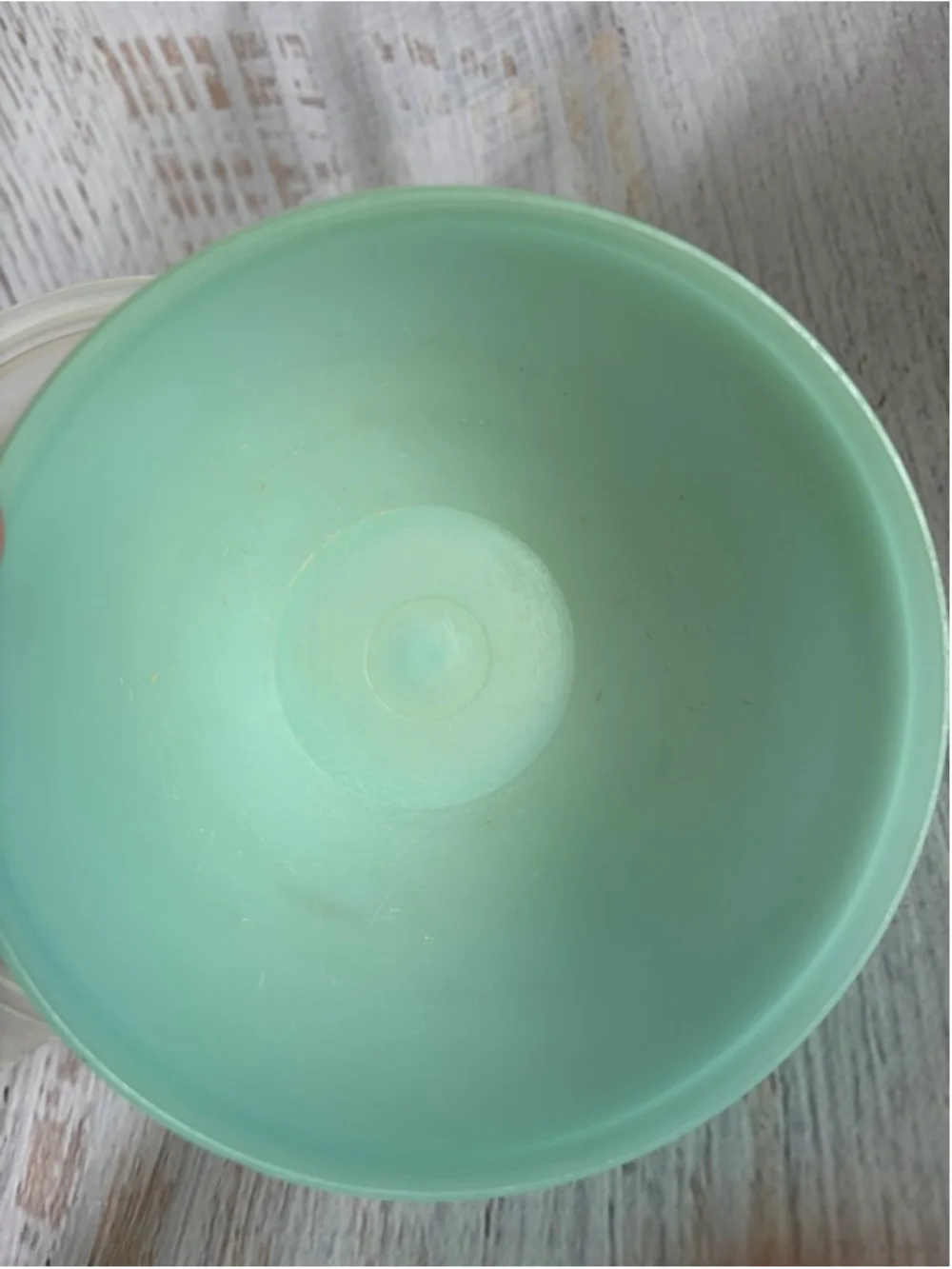 Tupperware Green Wonderlier Bowl with White Lid One Size